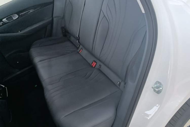 Used Geely Galaxy E5 2026 Model 530km Exploration Edition Left Rear Seat