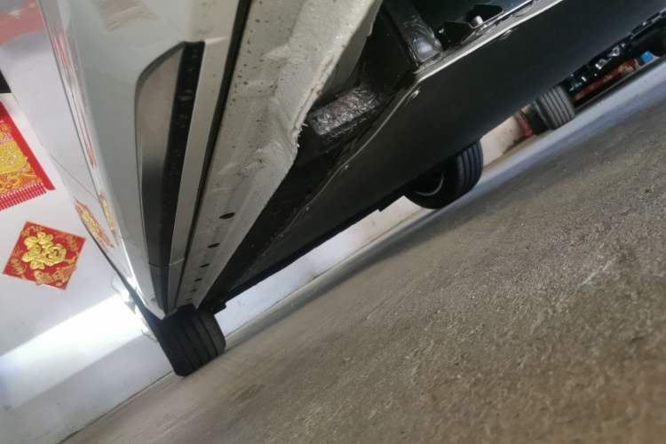 Used Geely Galaxy E5 2026 Model 530km Launch Edition Left Side Sill