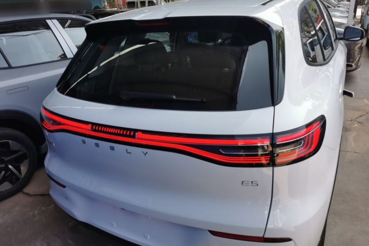 Used Geely Galaxy E5 2026 Model 530km Launch Edition Rear