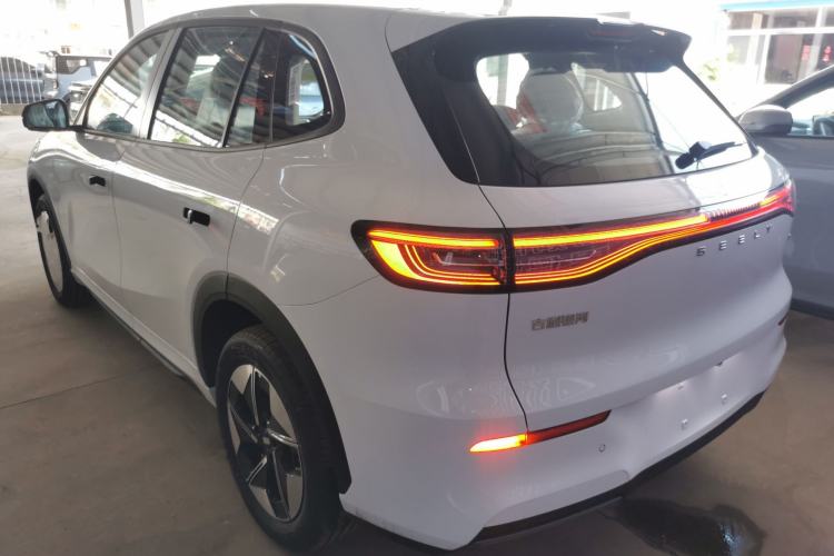 Used Geely Galaxy E5 2026 Model 530km Launch Edition Rear Left 45 Deg