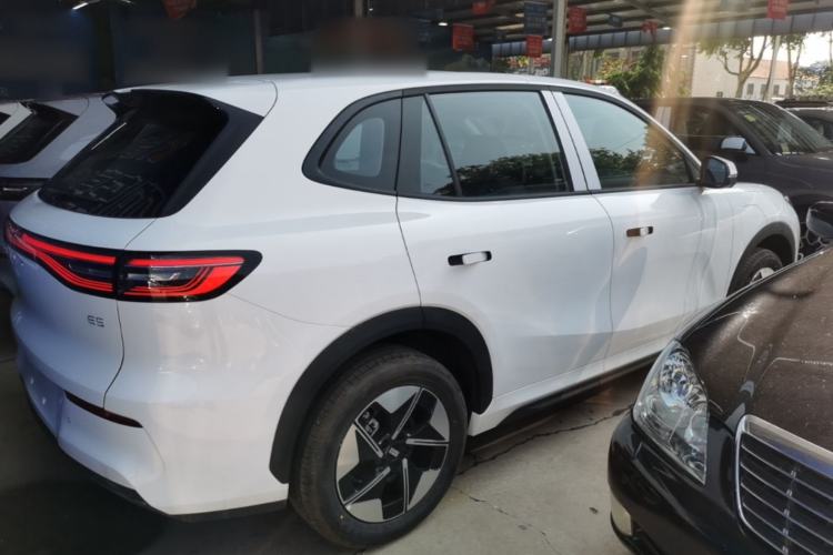 Used Geely Galaxy E5 2026 Model 530km Launch Edition Rear Right 45 Deg