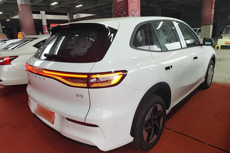 Used Geely Galaxy E5 2026 Model 530km Launch Edition Rear Right 45 Deg