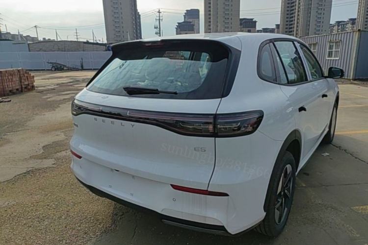 Used Geely Galaxy E5 2026 Model 530km Launch Edition Rear Right 45 Deg