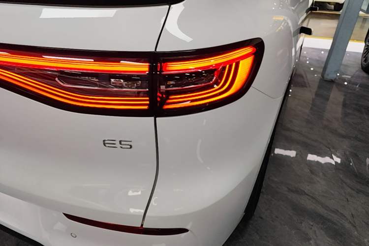 Used Geely Galaxy E5 2026 Model 530km Exploration Edition Right Rear Taillight