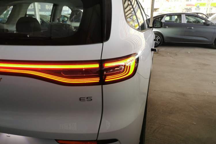 Used Geely Galaxy E5 2026 Model 530km Launch Edition Right Rear Taillight