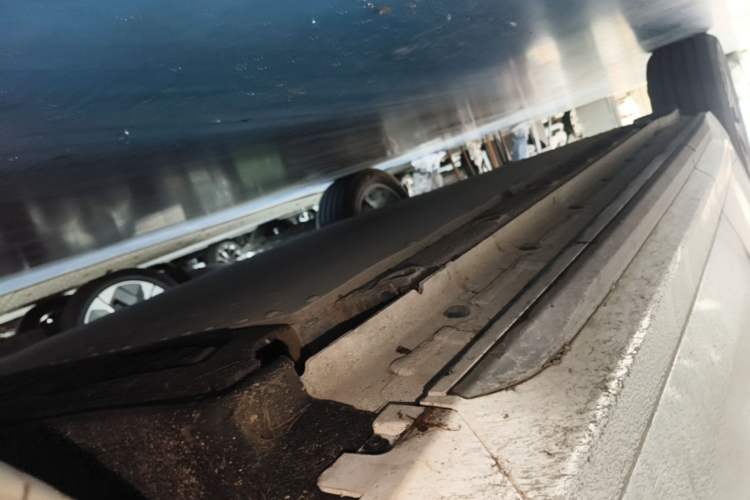 Used Geely Galaxy E5 2026 Model 530km Exploration Edition Right Side Sill