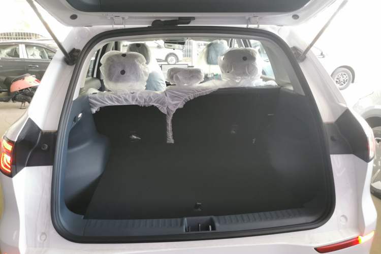 Used Geely Galaxy E5 2026 Model 530km Launch Edition Trunk