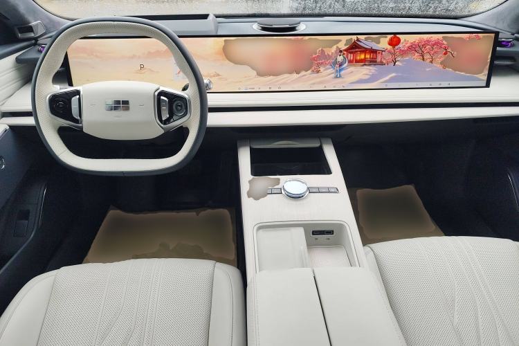Used Geely Galaxy E8 2024 665 km Range Rear-Drive Starship Long-Range Version Center Console