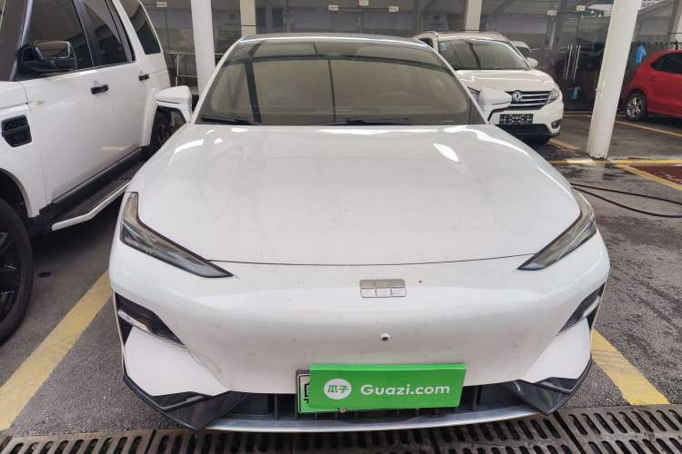 Used Geely Galaxy E8 2024 550 km Range Rear-Drive MAX Front