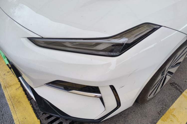 Used Geely Galaxy E8 2024 550 km Range Rear-Drive MAX Left Front Headlight