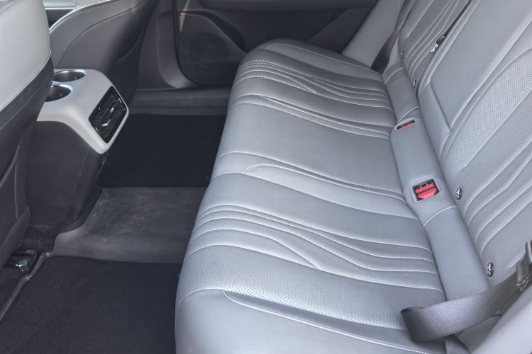 Used Geely Galaxy E8 2024 665 km Range Rear-Drive Starship Long-Range Version Interior 2