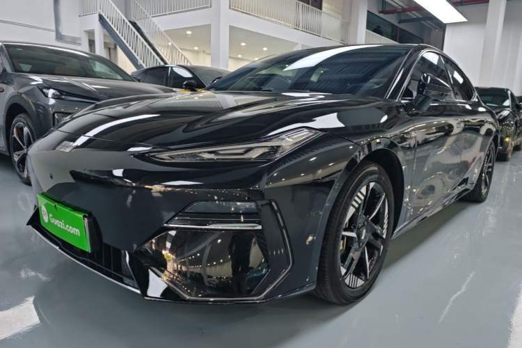 Used Geely Galaxy E8 2024 550 km Range Rear-Wheel-Drive PRO Guazi used car, China used car export, Used car for sale, Used cars, Cheapest cars for sale