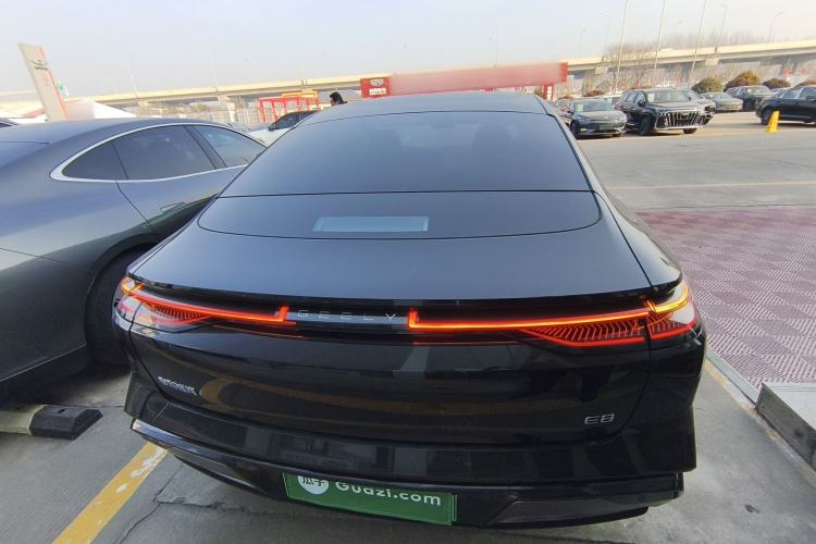 Used Geely Galaxy E8 2024 550 km Range Rear-Wheel-Drive PRO Rear
