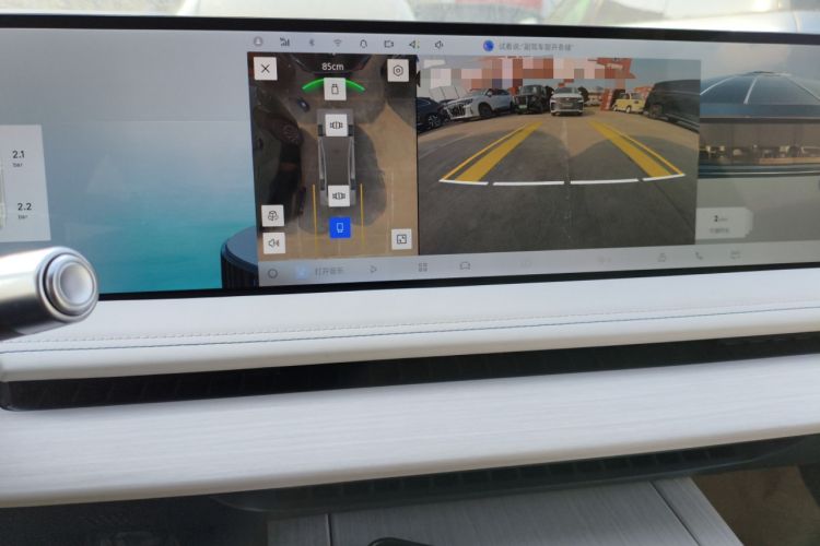 Used Geely Galaxy E8 2024 665 km Range Rear-Drive Starship Intelligent Driving Version Audio And AC Panel