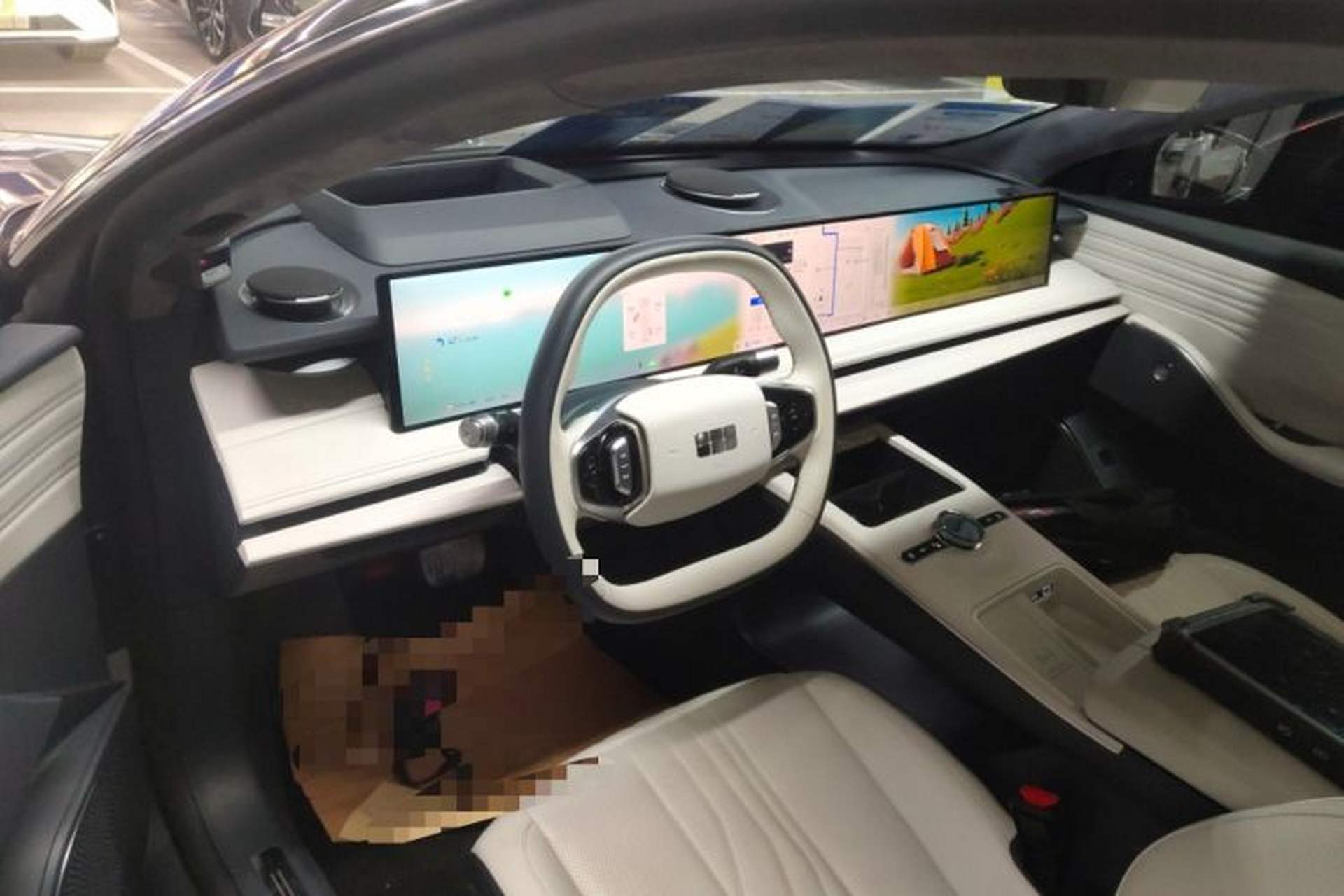 Used Geely Galaxy E8 2024 620 km All-Wheel-Drive Starship Performance Edition Audio And AC Panel