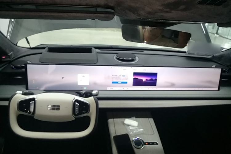 Used Geely Galaxy E8 2024 665 km Range Rear-Drive Starship Long-Range Version Center Console
