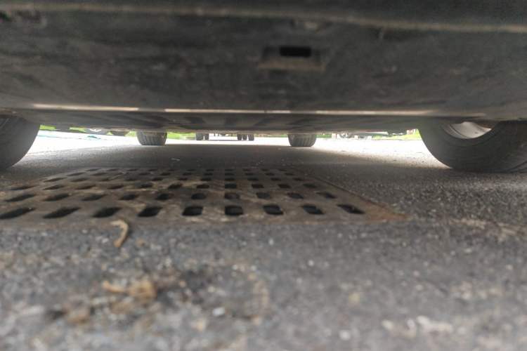 Used Geely Galaxy E8 2024 550 km Range Rear-Wheel-Drive PRO Chassis Front