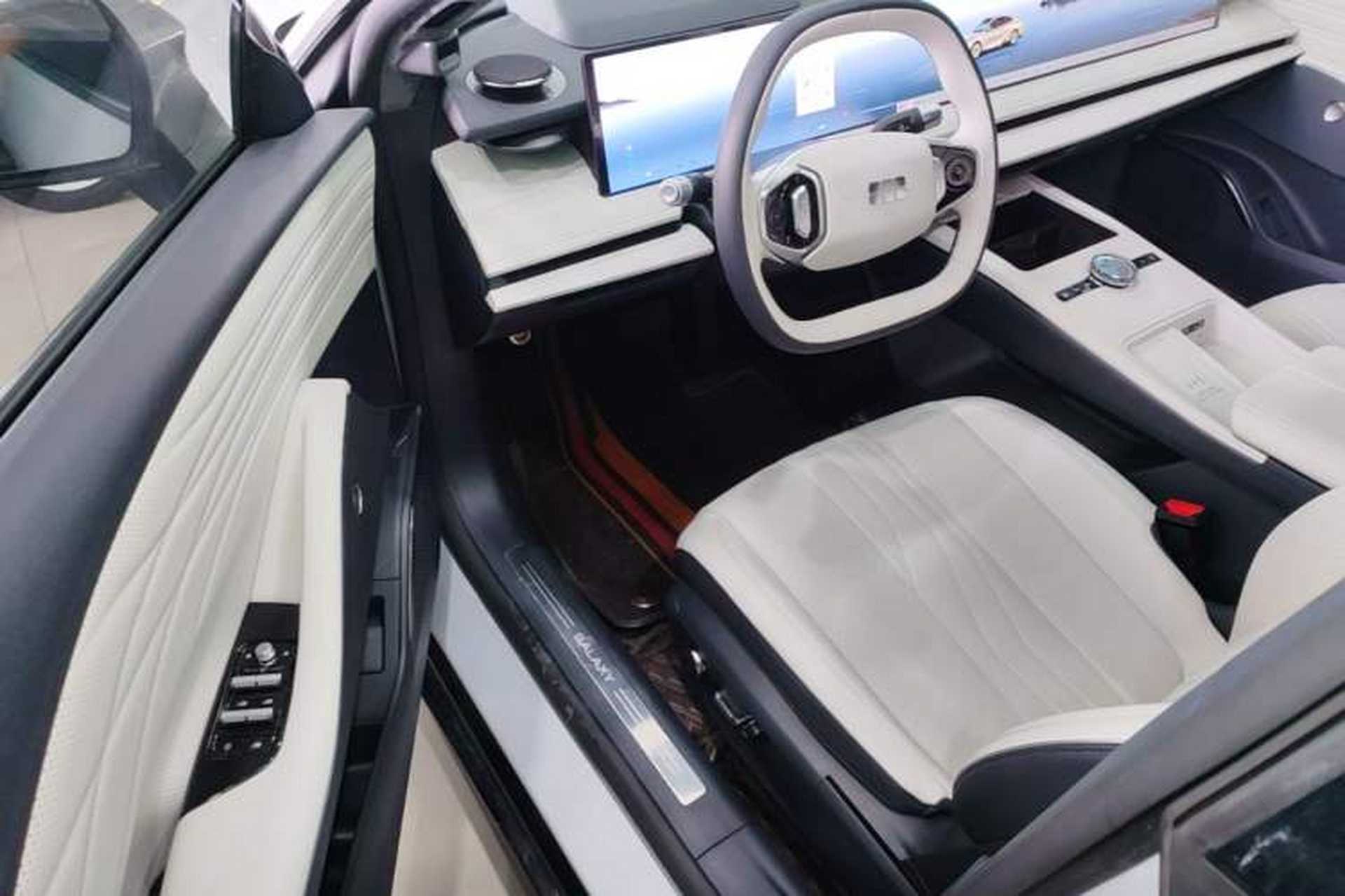 Used Geely Galaxy E8 2024 665 km Range Rear-Drive Starship Long-Range Version Driver Seat