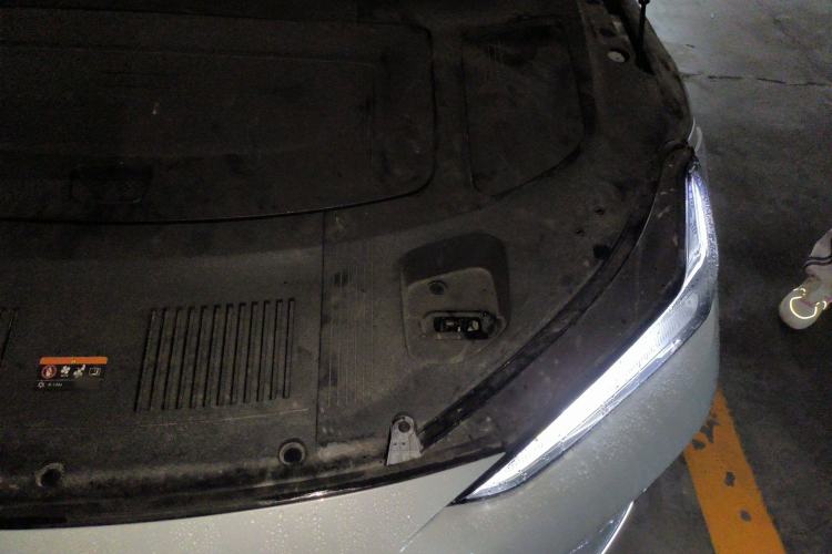 Used Geely Galaxy E8 2024 550 km Range Rear-Drive MAX Engine Bay Left