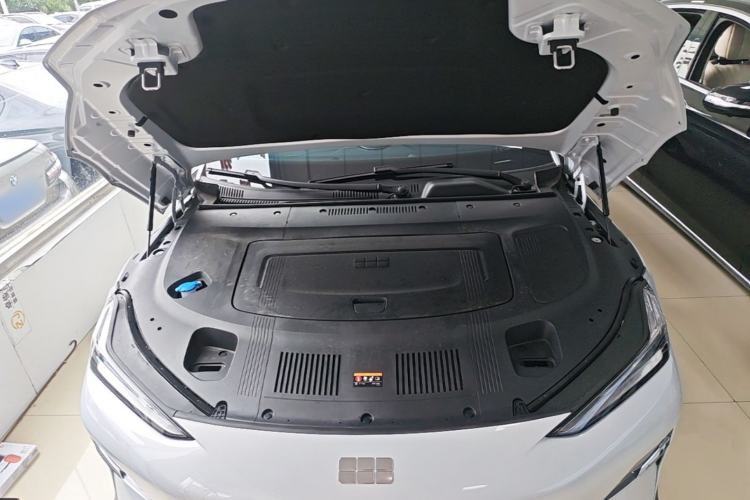 Used Geely Galaxy E8 2024 550 km Range Rear-Wheel-Drive PRO Engine Bay