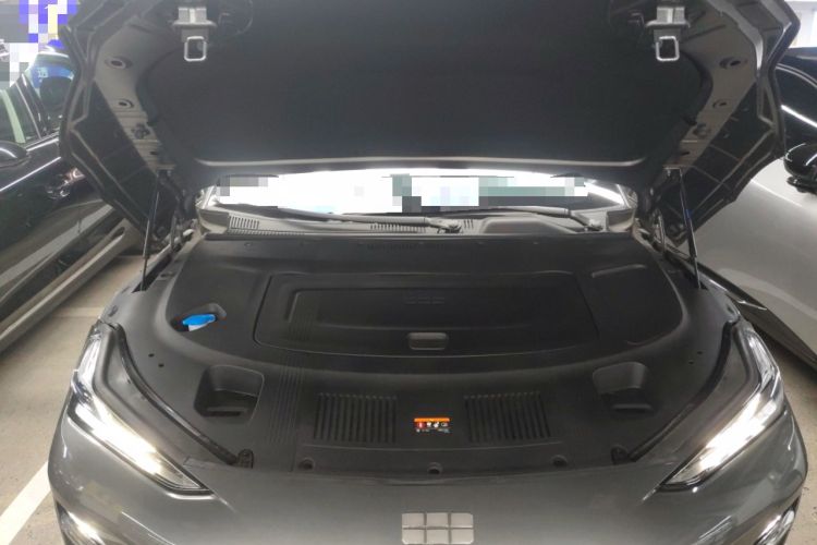 Used Geely Galaxy E8 2024 620 km All-Wheel-Drive Starship Performance Edition Engine Bay