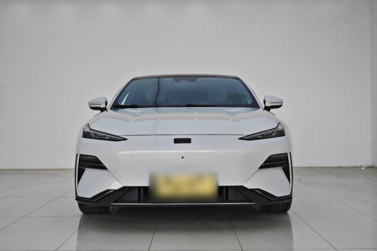 Used Geely Galaxy E8 2024 550 km Range Rear-Wheel-Drive PRO Exterior 1
