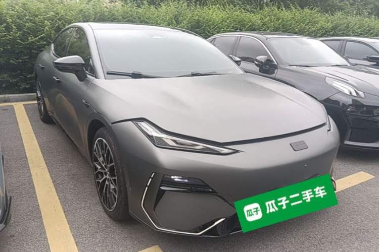 Used Geely Galaxy E8 2024 620 km All-Wheel-Drive Starship Performance Edition Exterior 1