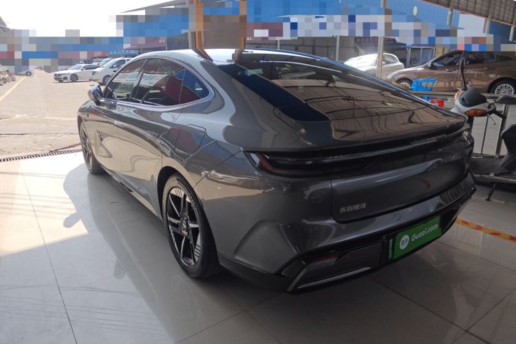 Used Geely Galaxy E8 2024 550 km Range Rear-Wheel-Drive PRO Exterior 2