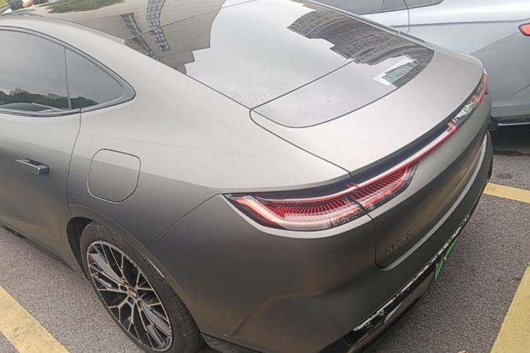 Used Geely Galaxy E8 2024 620 km All-Wheel-Drive Starship Performance Edition Exterior 2