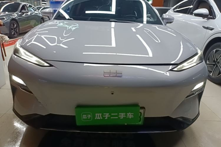 Used Geely Galaxy E8 2024 550 km Range Rear-Drive Dragon Edition Front