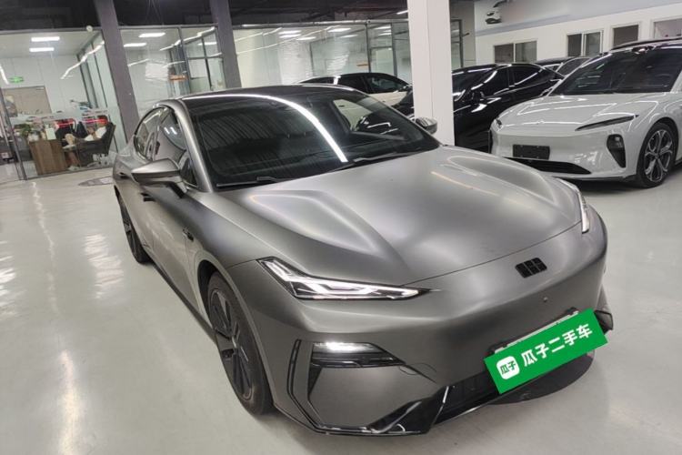 Used Geely Galaxy E8 2024 665 km Range Rear-Drive Starship Long-Range Version Front Right 45 Deg