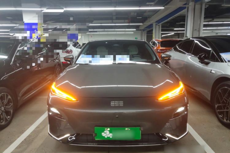 Used Geely Galaxy E8 2024 620 km All-Wheel-Drive Starship Performance Edition Front