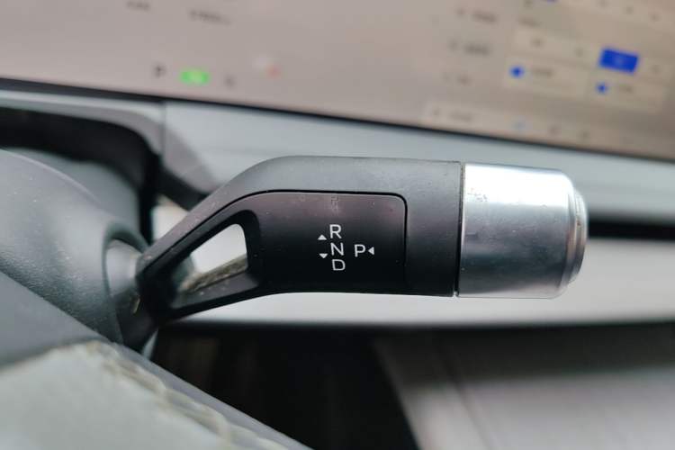Used Geely Galaxy E8 2024 550 km Range Rear-Drive Dragon Edition Gear Lever
