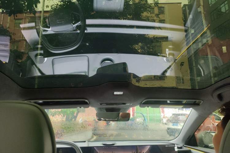 Used Geely Galaxy E8 2024 550 km Range Rear-Drive MAX Headliner