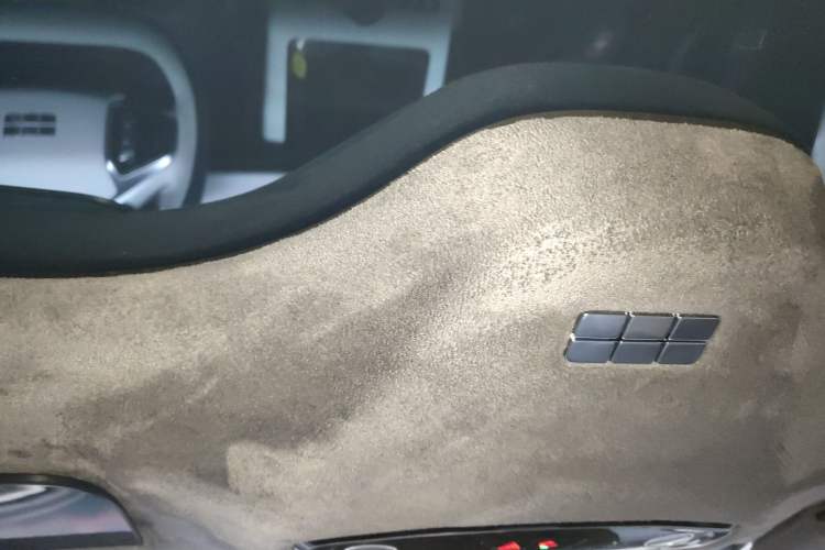 Used Geely Galaxy E8 2024 620 km All-Wheel-Drive Starship Performance Edition Headliner