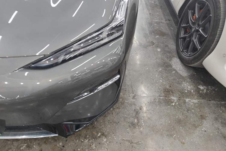 Used Geely Galaxy E8 2024 665 km Range Rear-Drive Starship Long-Range Version Left Front Headlight