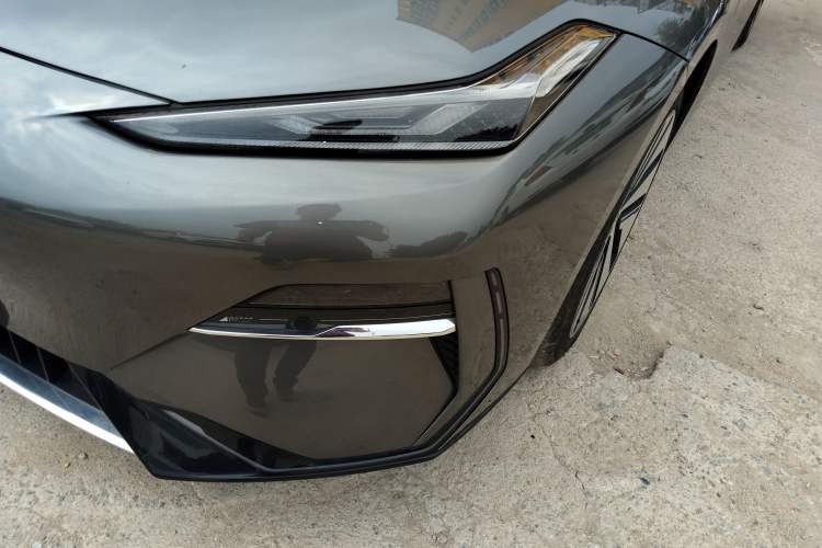 Used Geely Galaxy E8 2024 550 km Range Rear-Drive MAX Left Front Headlight