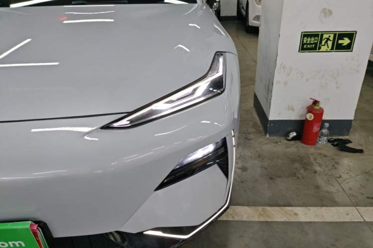 Used Geely Galaxy E8 2024 620 km All-Wheel-Drive Starship Performance Edition Left Front Headlight