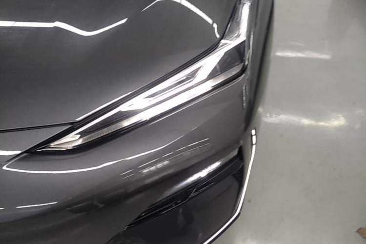 Used Geely Galaxy E8 2024 665 km Range Rear-Drive Starship Long-Range Version Left Front Headlight