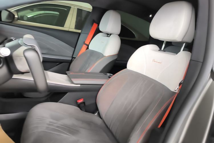 Used Geely Galaxy E8 2024 620 km All-Wheel-Drive Dragon Edition Left Front Seat
