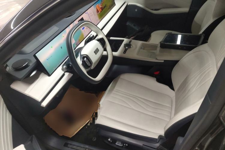 Used Geely Galaxy E8 2024 620 km All-Wheel-Drive Starship Performance Edition Left Front Seat
