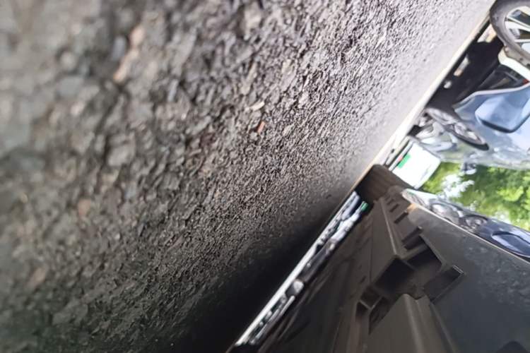 Used Geely Galaxy E8 2024 665 km Range Rear-Drive Starship Long-Range Version Left Side Sill