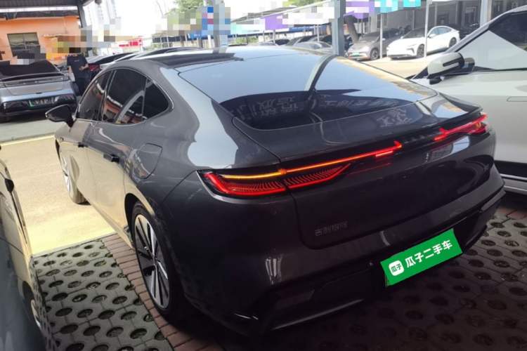 Used Geely Galaxy E8 2024 665 km Range Rear-Drive Starship Long-Range Version Rear Left 45 Deg