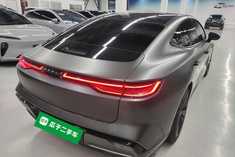 Used Geely Galaxy E8 2024 665 km Range Rear-Drive Starship Long-Range Version Rear Right 45 Deg