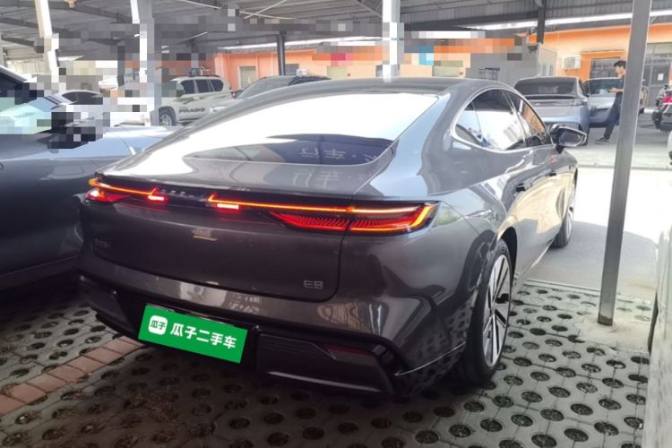 Used Geely Galaxy E8 2024 665 km Range Rear-Drive Starship Long-Range Version Rear Right 45 Deg