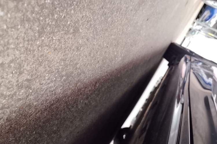 Used Geely Galaxy E8 2024 550 km Range Rear-Drive Dragon Edition Right Side Sill