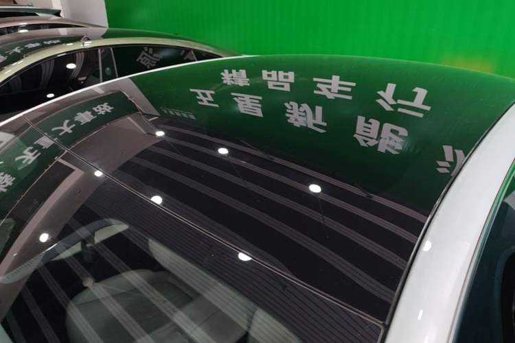Used Geely Galaxy E8 2024 665 km Range Rear-Drive Starship Long-Range Version Roof