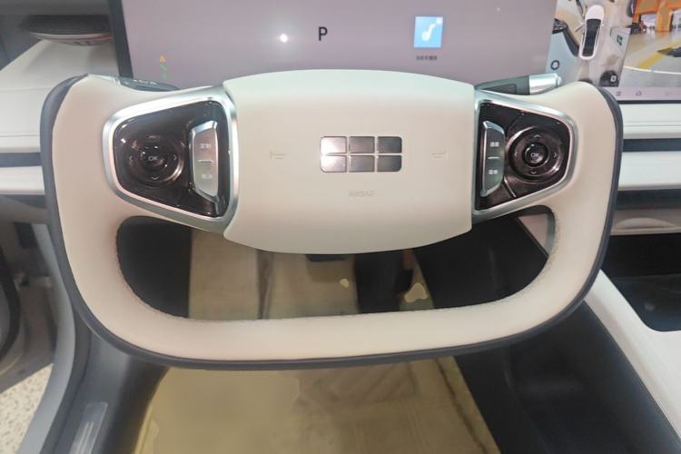 Used Geely Galaxy E8 2024 665 km Range Rear-Drive Starship Long-Range Version Steering Wheel