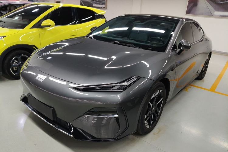 Used Geely Galaxy E8 2024 550 km Range Rear-Drive Dragon Edition