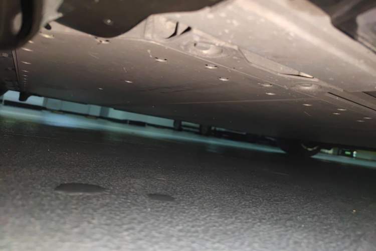 Used Geely Galaxy E8 2024 665 km Range Rear-Drive Starship Long-Range Version Chassis Rear Right
